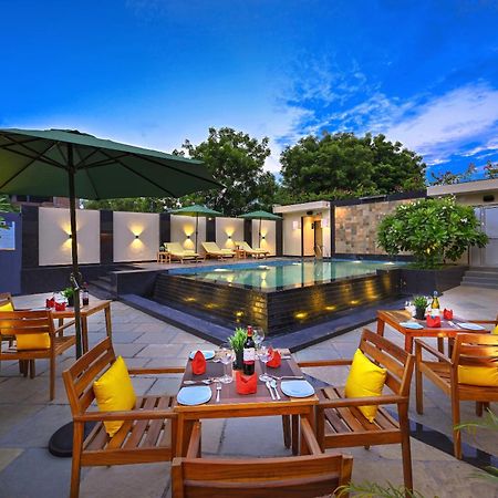 Royale Sarovar Portico Agra Agra  Eksteriør billede