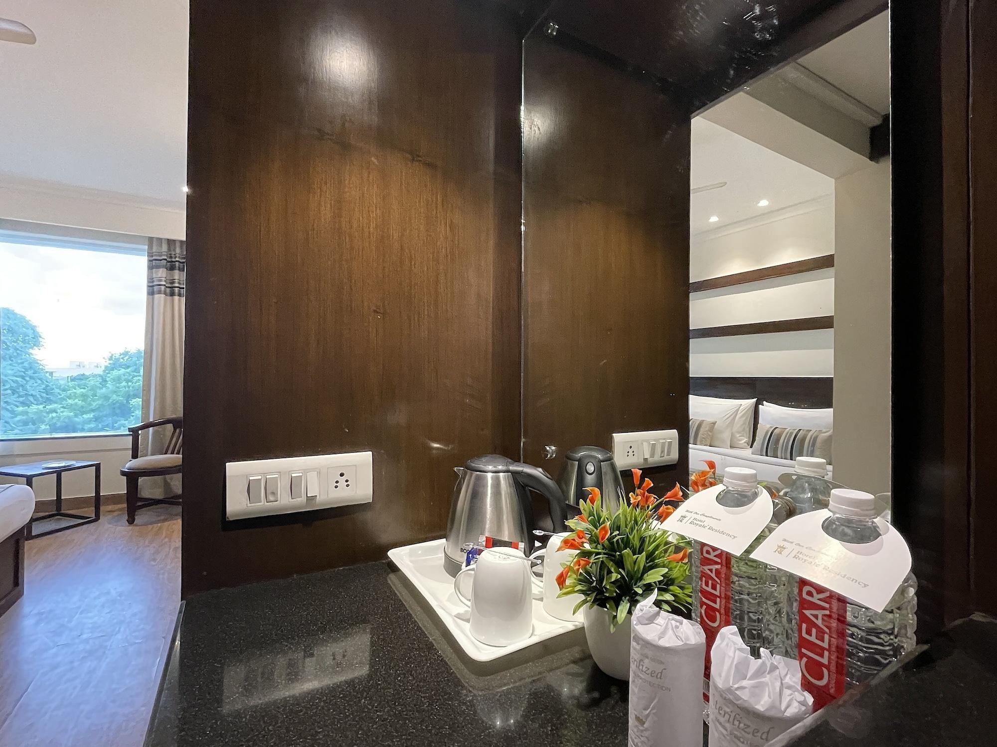 Royale Sarovar Portico Agra Agra  Eksteriør billede