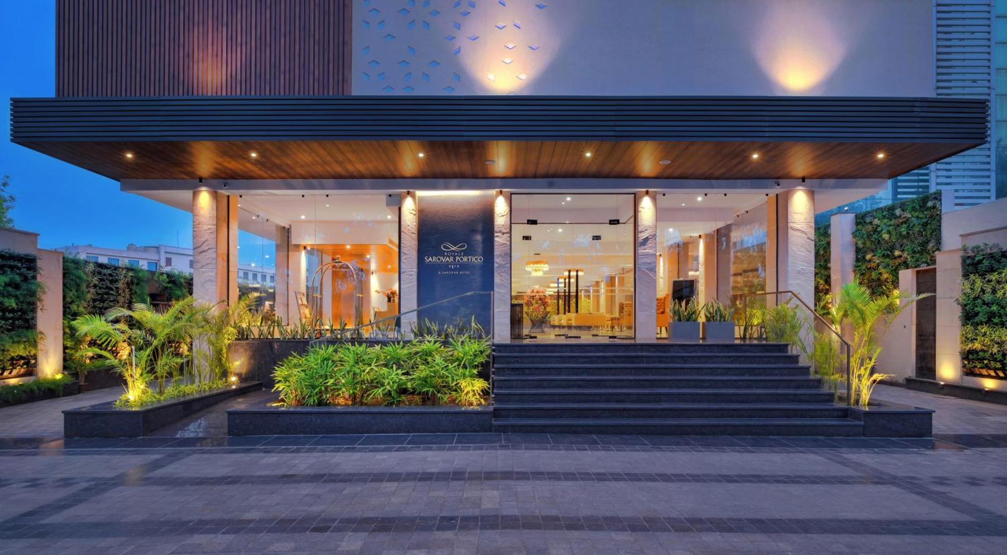 Royale Sarovar Portico Agra Agra  Eksteriør billede