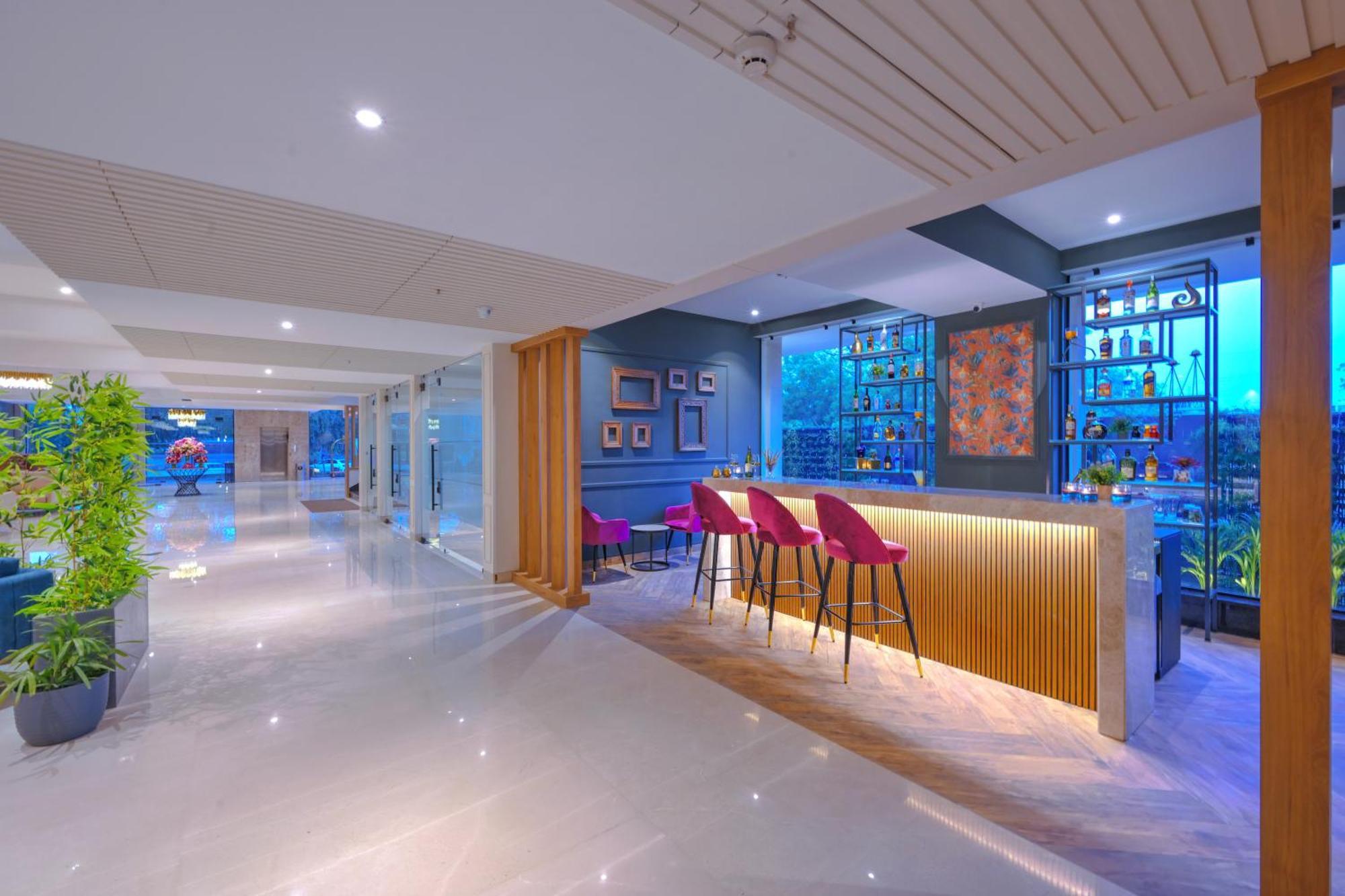 Royale Sarovar Portico Agra Agra  Eksteriør billede