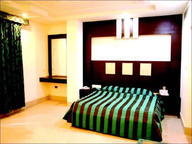 Royale Sarovar Portico Agra Agra  Eksteriør billede
